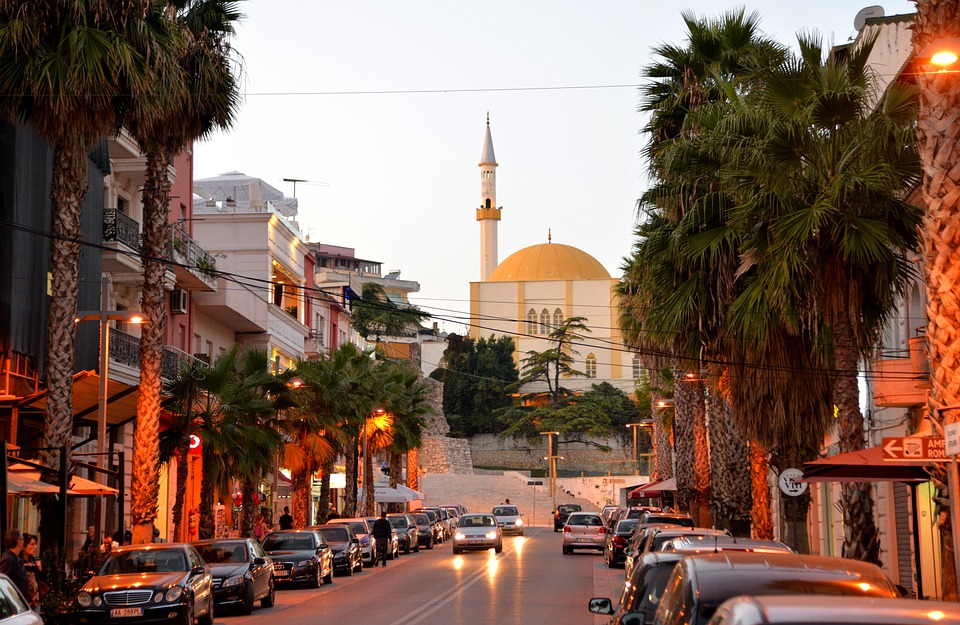 Download free HD stock image of City Mosque Free City Mosque photo and picture